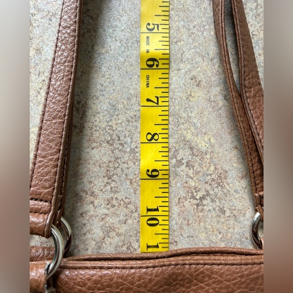 Multi-Sac Brown Vegan Pebbled Leather Purse with lots of storage spaces - Picture 10 of 13